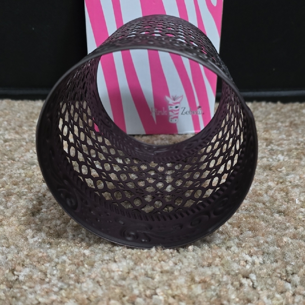 Pink Zebra Moroccan Metal Shade - Picture 3 of 5